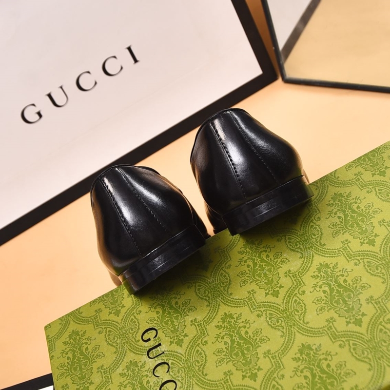 Gucci Leather Shoes